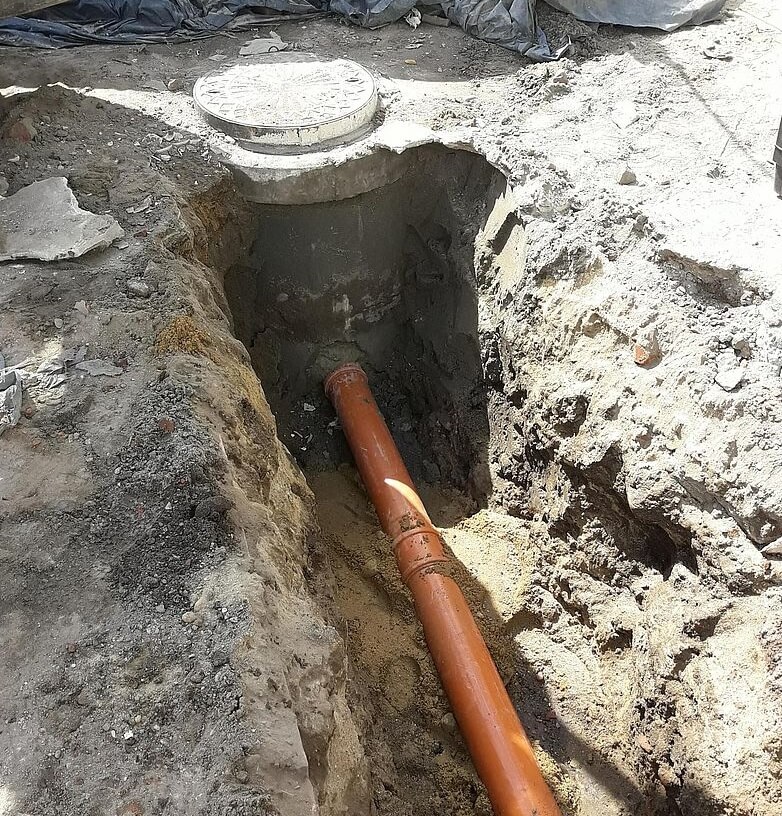 studnia kanalizacyjna